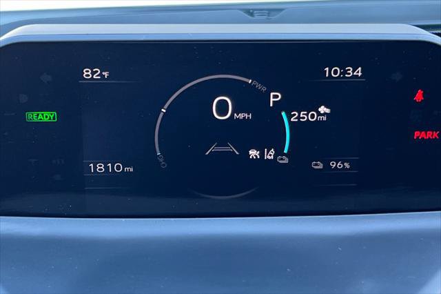 Certified 2026 Toyota C-HR AWD/4WD image 28