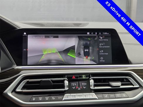 Used 2021 BMW X5 xDrive40i w/ M Sport Package image 38