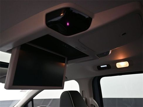 Used 2025 Honda Odyssey Touring image 16