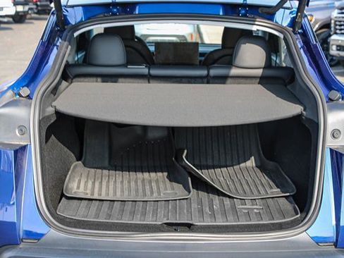 Used 2026 Tesla Model Y Long Range image 25