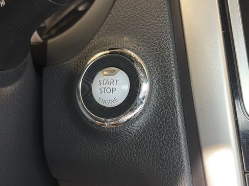 Used 2018 Nissan Altima 2.5 SL FWD image 24