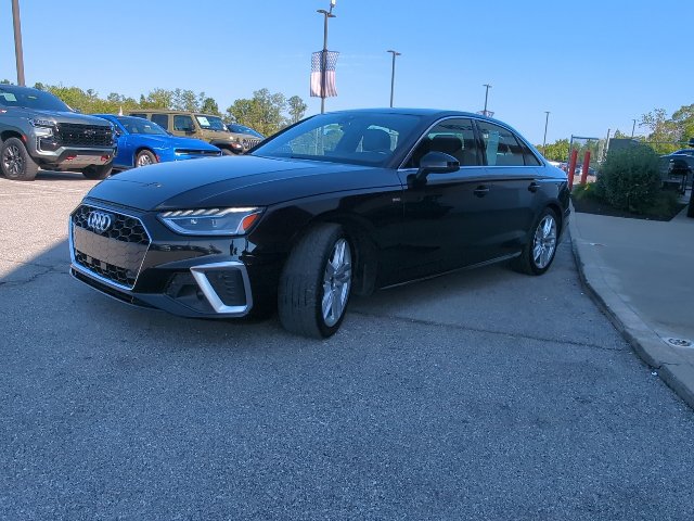 Used 2024 Audi A4 2.0T Premium Plus AWD/4WD image 5
