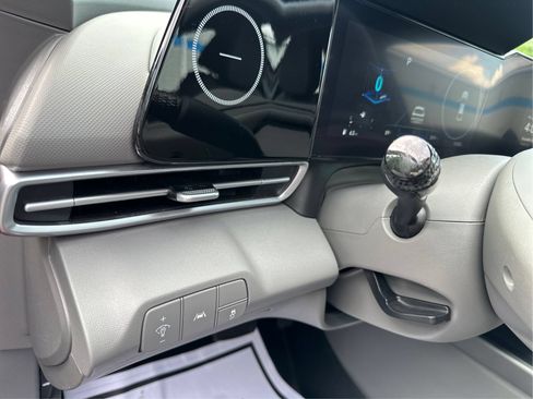 Certified 2023 Hyundai Elantra SEL w/ Convenience Package FWD image 19