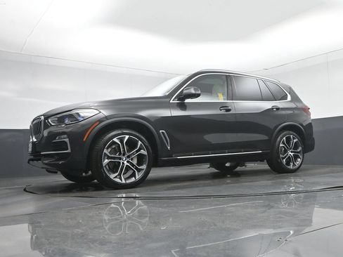 Used 2020 BMW X5 xDrive40i w/ Executive Package AWD/4WD image 64