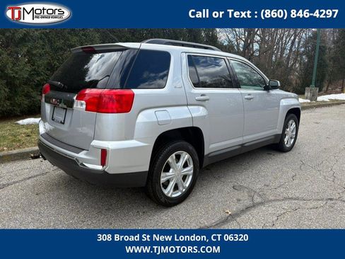 Used 2017 GMC Terrain SLE w/ Convenience Package image 5