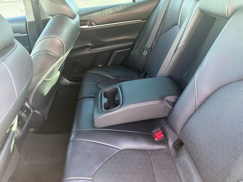 Used 2021 Toyota Camry XSE FWD image 6