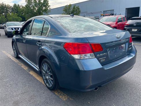 Used 2014 Subaru Legacy 2.5i Premium AWD/4WD image 5
