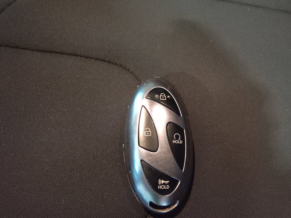 Used 2025 Hyundai Elantra Sport FWD image 32