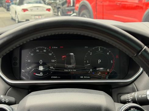 Used 2018 Land Rover Range Rover Sport SE AWD/4WD image 15