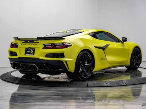 Used 2024 Chevrolet Corvette Z06 w/ Stealth Interior Trim Package image 23