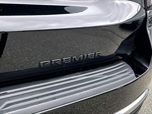 Used 2023 Chevrolet Tahoe Premier w/ Premium Package image 29