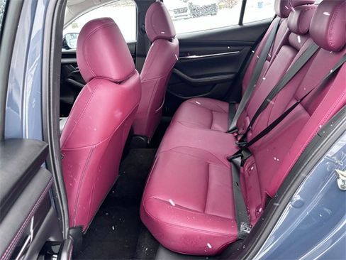 Used 2025 MAZDA MAZDA3 s image 25