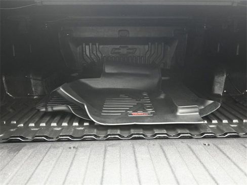 Used 2023 Chevrolet Silverado 1500 LT image 22