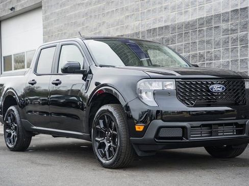 New 2026 Ford Maverick XLT w/ XLT Luxury Package image 2