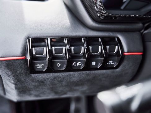 Used 2016 Lamborghini Aventador LP 750-4 Superveloce AWD/4WD image 55