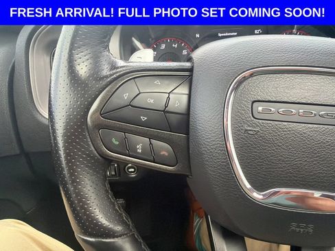 Used 2023 Dodge Charger R/T w/ Performance Handling Group RWD image 17