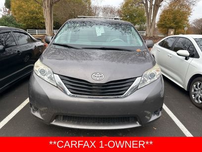Used 2013 Toyota Sienna LE