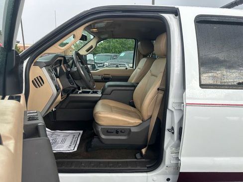 Used 2013 Ford F250 Lariat w/ Chrome Pkg AWD/4WD image 10
