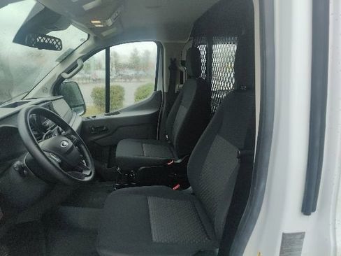 Used 2024 Ford Transit 250 Low Roof w/ Exterior Upgrade Package image 25