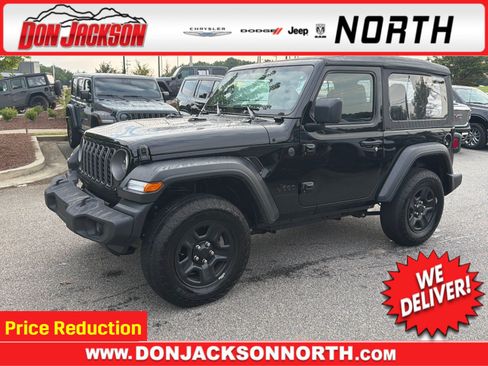 Used 2025 Jeep Wrangler Sport AWD/4WD image 1