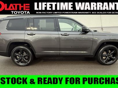 Used 2022 Jeep Grand Cherokee L Limited w/ Black Appearance Package