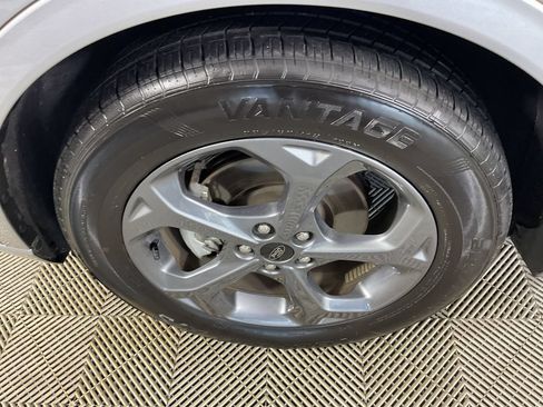 Used 2024 Ford Escape ST-Line FWD image 5