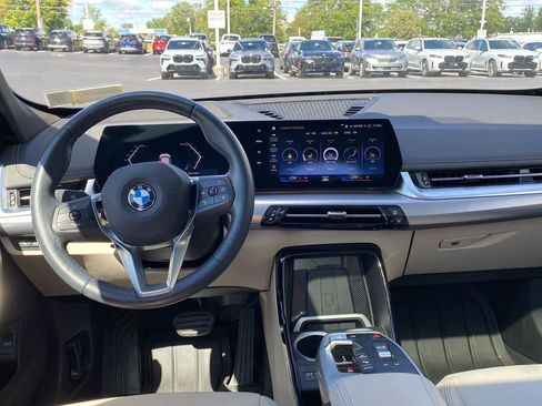 Used 2023 BMW X1 xDrive28i w/ Premium Package AWD/4WD image 15