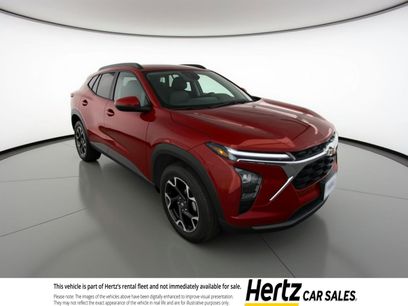 Used 2025 Chevrolet Trax LT