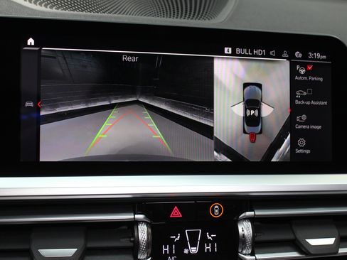 Used 2022 BMW M4 xDrive Competition image 62