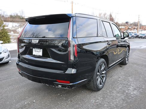 Used 2021 Cadillac Escalade Sport w/ Driver Assist Tech Package image 7