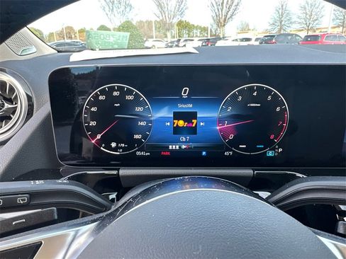 Used 2026 Mercedes-Benz GLA 250 4MATIC image 29