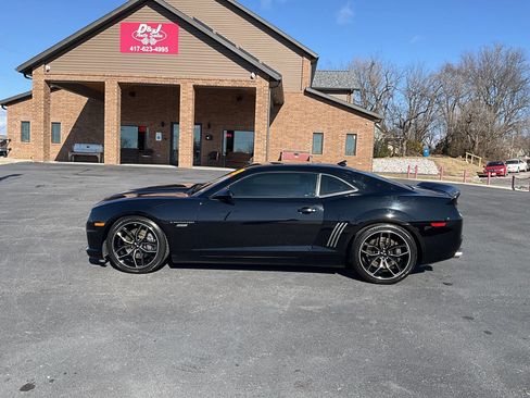 Used 2013 Chevrolet Camaro SS w/ RS Package image 2
