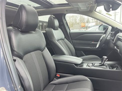 Used 2023 MAZDA CX-50 2.5 S w/ Cargo Package image 25