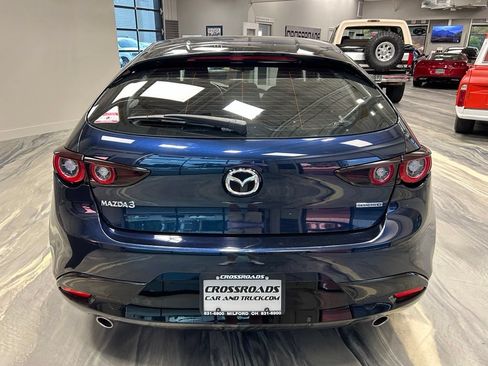 Used 2024 MAZDA MAZDA3 s FWD image 29
