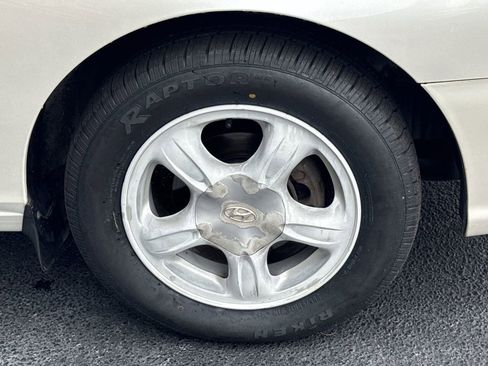 Used 2001 Hyundai Sonata FWD image 12
