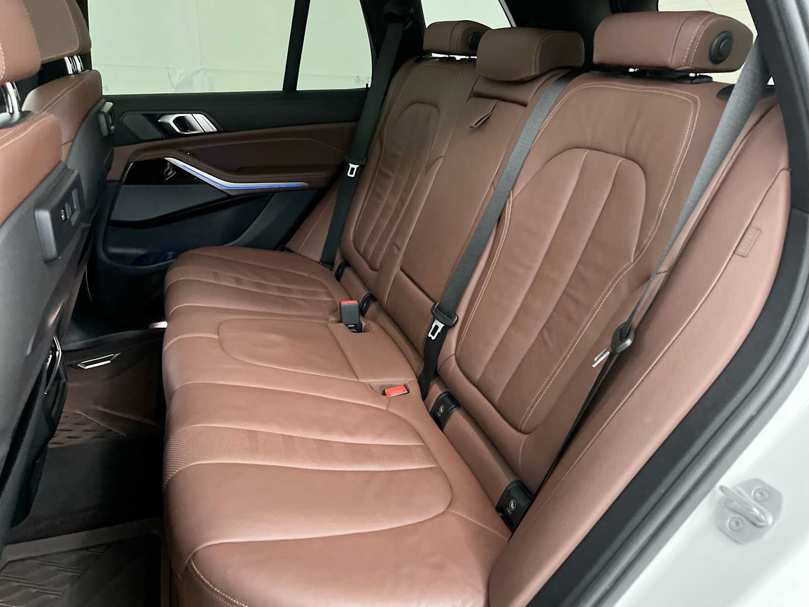 Used 2020 BMW X5 xDrive40i w/ Premium Package AWD/4WD image 31