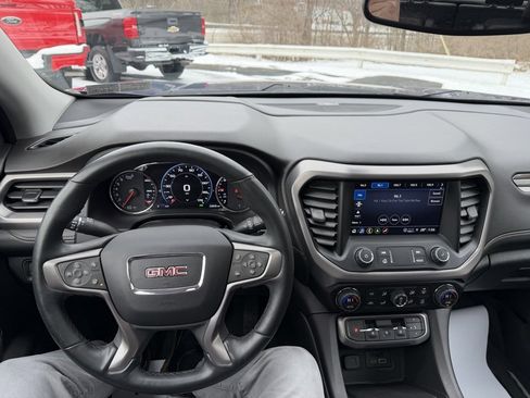 Used 2023 GMC Acadia AT4 w/ Technology Package image 33