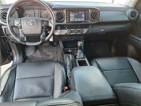 Used 2021 Toyota Tacoma SR w/ SR Convenience Package image 12