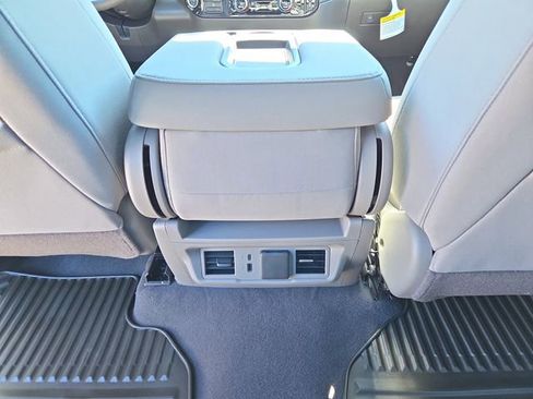 New 2026 GMC Sierra 1500 SLE w/ Max Trailering Package AWD/4WD image 11