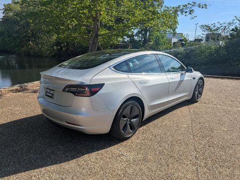 Used 2018 Tesla Model 3 Long Range image 5