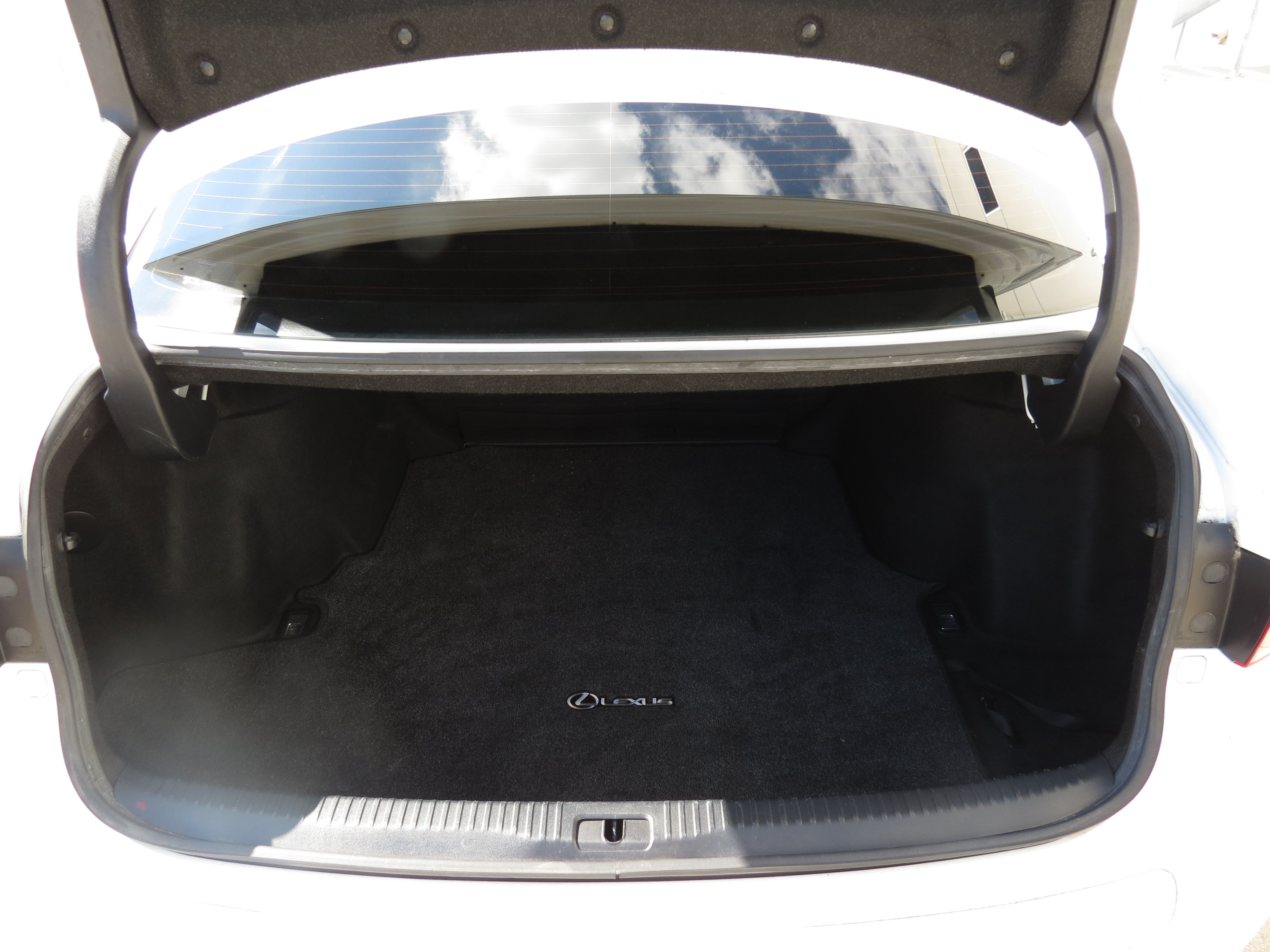 Used 2014 Lexus IS 350 w/ F Sport Package RWD image 32