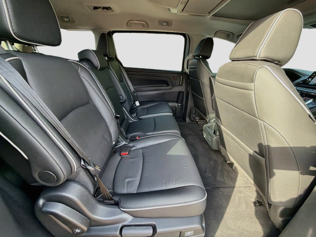 Certified 2025 Honda Odyssey Touring image 31