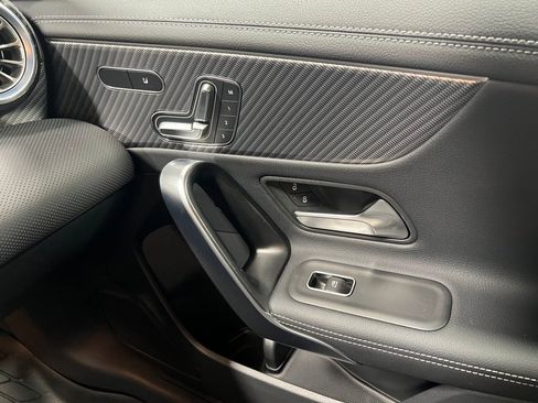 Used 2025 Mercedes-Benz CLA 250 4MATIC image 27