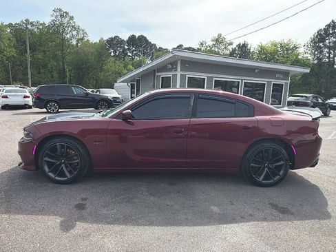 Used 2018 Dodge Charger R/T w/ Plus Group image 6