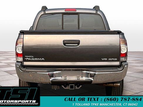 Used 2013 Toyota Tacoma 4x4 Double Cab w/ SR5 Pkg image 4
