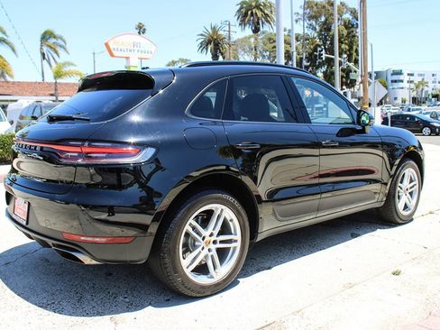 Used 2021 Porsche Macan AWD/4WD image 6