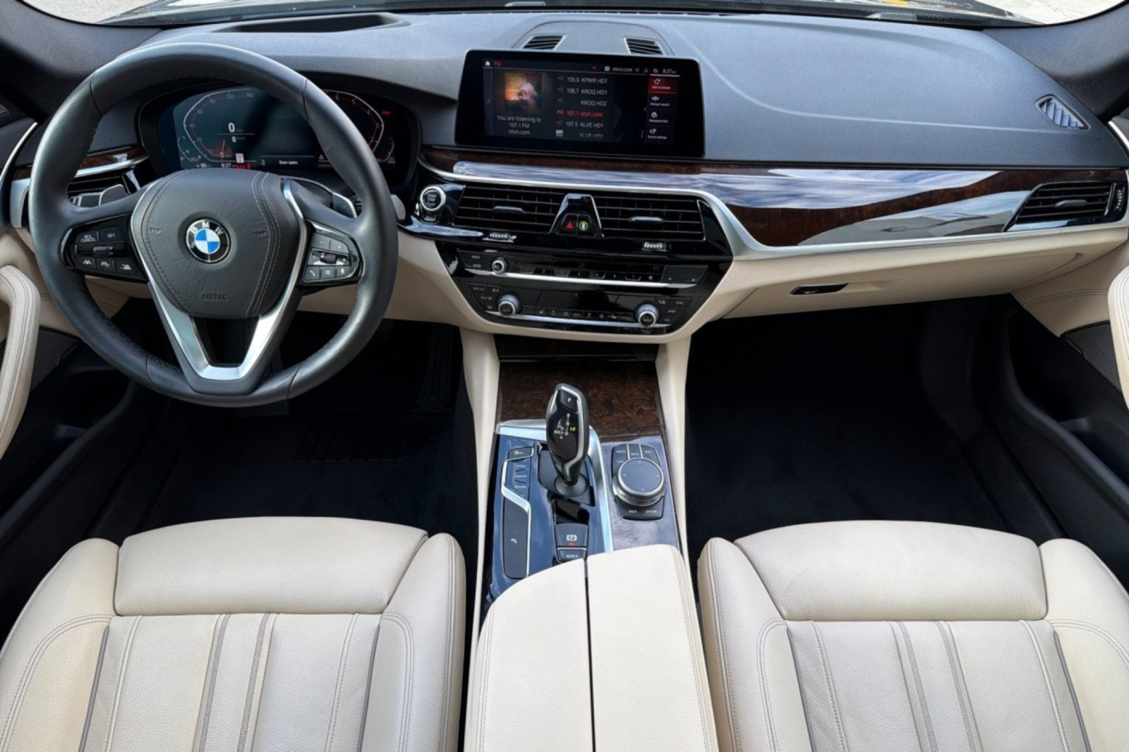 Used 2020 BMW 540i w/ Premium Package RWD image 12