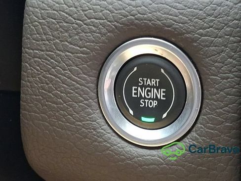 Used 2021 GMC Yukon Denali AWD/4WD image 29