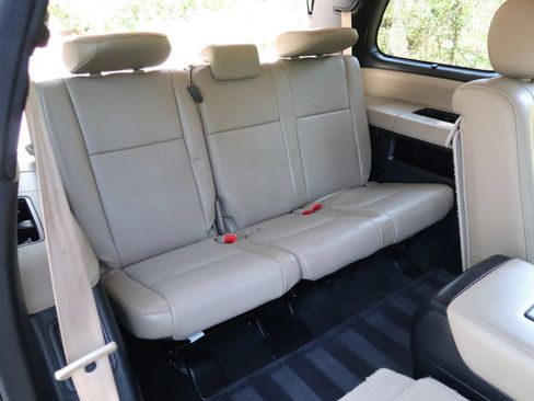 Used 2012 Toyota Sequoia Platinum AWD/4WD image 33