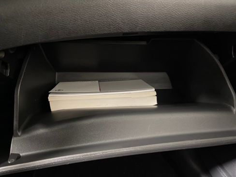 Used 2020 Nissan Sentra SV image 25